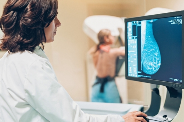 Діагнози, при яких не проводять мамографію