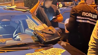 «Тарифи» для військовозобов’язаних чоловіків: 1,5 тисячі доларів за доставку зі Львова до Ужгорода