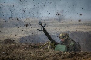 Ситуація на Сході: двоє поранених військових та у двох - бойове ураження