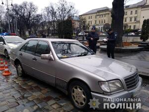 Львів'янину, що підпалював шини біля райвідділків загрожує до 5 років ув'язнення