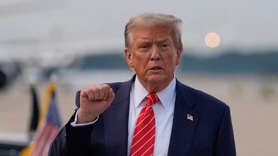 Трамп заявив, що Зеленському та Путіну доведеться піти на поступки, щоб завершити війну