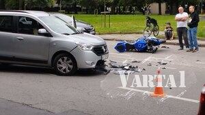 У Львові в ДТП потрапили автомобіль та мотоцикл: рух ускладнений (ФОТО) 