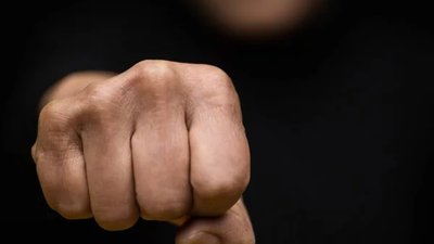 На Львівщині 19-річна дівчина отримала 7 років в'язниці за смертельне побиття