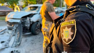 В Одесі під час руху вибухнув автомобіль