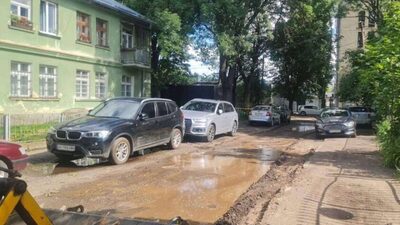 У Львові на вулиці Мурашка проводять ремонт дороги (ФОТО)