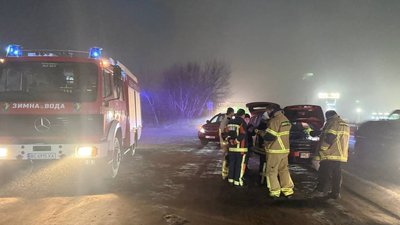 Біля Львова горів автомобіль