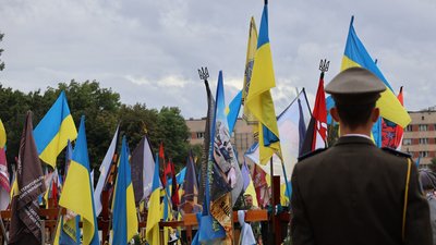 На Личаківському кладовищі у день ЗСУ вшанують полеглих Захисників та Захисниць України