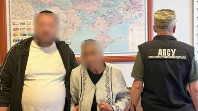 У пункті пропуску «Шегині» чоловік хотів виїхати за кордон з двома дружинами