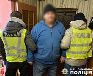 Пристебнули кайданками та відібрали понад 2 млн гривень: у Києві зухвало пограбували підприємця (ФОТО/ВІДЕО)