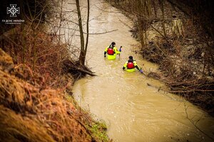 Трагедія: на Буковині дістали тіло 8-річної дівчинки з річки (ФОТО)