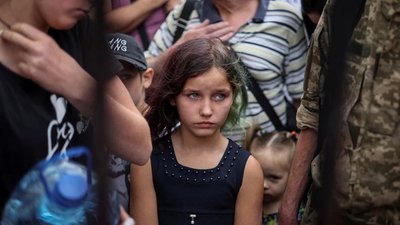 40 країн та організацій закликали Росію повернути українських дітей