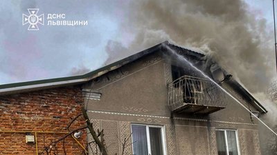 На Львівщині горів житловий будинок