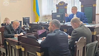 Підозрюваному в убивстві Парубія продовжили арешт і додали обвинувачення у державній зраді