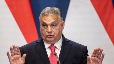 Орбан вважає, що Україні варто бути буферною державою