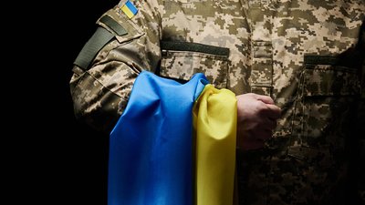 В Україні продовжили воєнний стан і мобілізацію