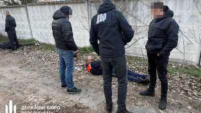 Військовослужбовця-втікача судитимуть за збут психотропів