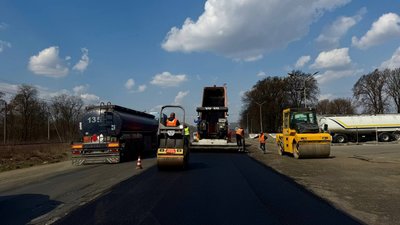 До травня в Україні відремонтують усі траси міжнародного значення, - Свириденко