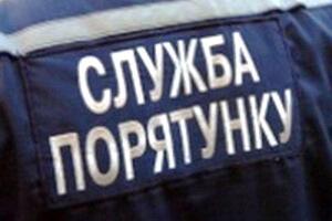 У Львові рятувальники відкривали двері квартири, в якій загинув власник