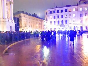 В обласній поліції опрацювали більше 1000 звернень від громадян у новорічну ніч