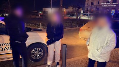 У Львові теща намагалася підкупити поліцію, щоб допомогти зятю