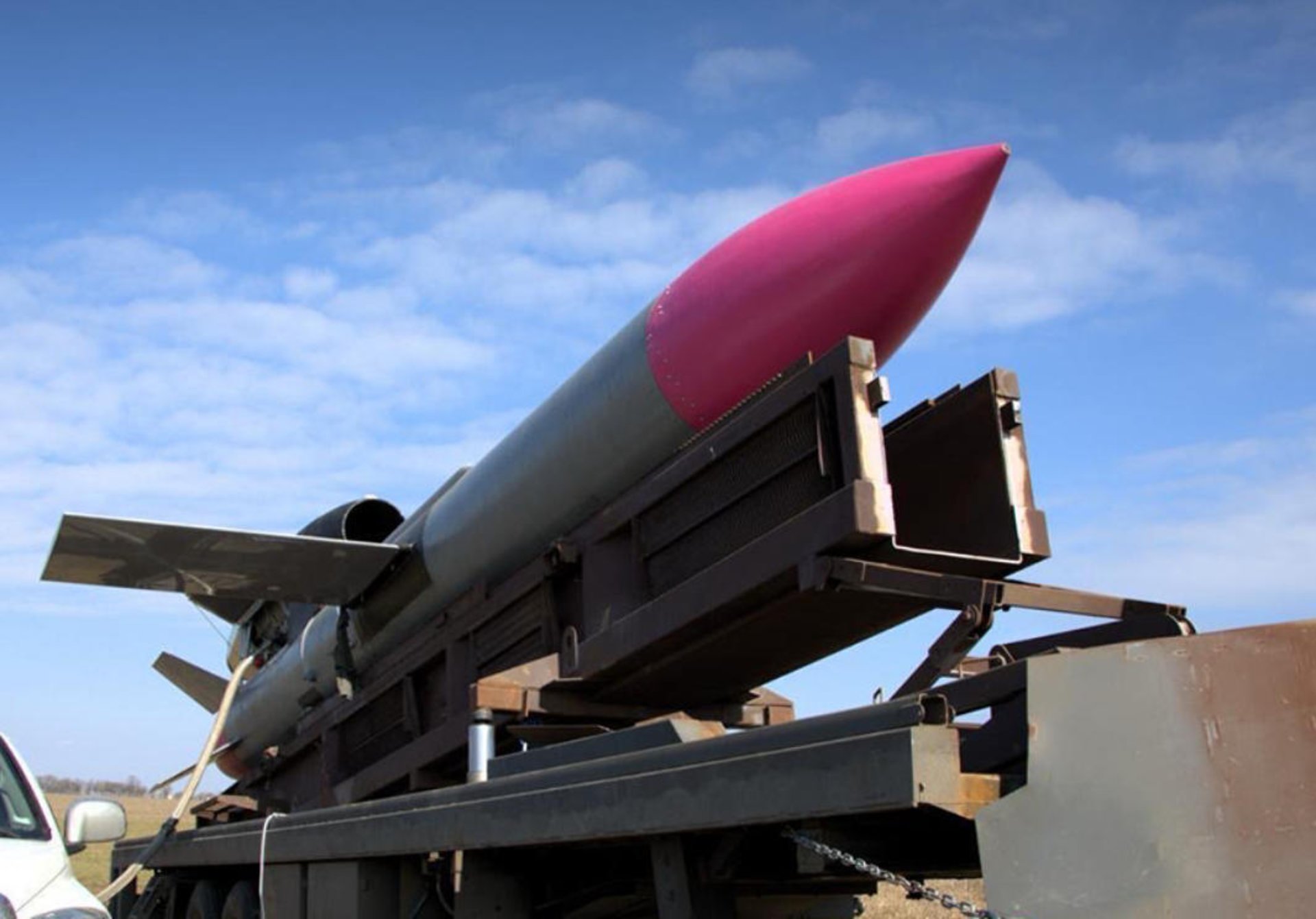 Міндіч хотів купити половину компанії, яка виготовляє "Фламінго"