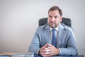 Аваков призначив собі радника, якому заборонено обіймати посади у державній владі