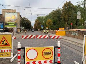 Частину вулиці Бандери закрили на ремонт. Як курсуватиме транспорт (фото)