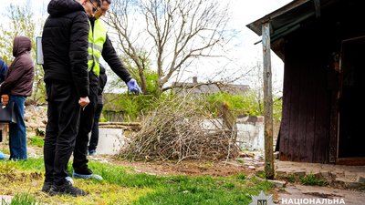 На Рівненщині жінка зарізала свого сусіда і лягла спати
