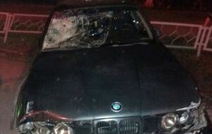 Невдало покатався: 13-річний водій на батьківському BMW збив людину