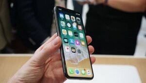 "Apple" слідкуватиме за своїми користувачами: програмний інструмент скануватиме фото на предмет насильства над дітьми