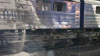 Росіяни вдарили по запорізькому потягу: внаслідок прильоту загинув машиніст