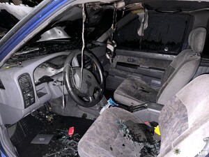 У Рівному чоловік підпалив автомобіль Збройних сил України