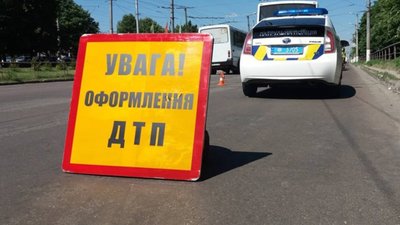 На Львівщині встановлюють обставини смерті водія, який керував автомобілем