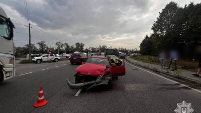 Увага! На Львівщині через ДТП діє реверсний рух транспорту