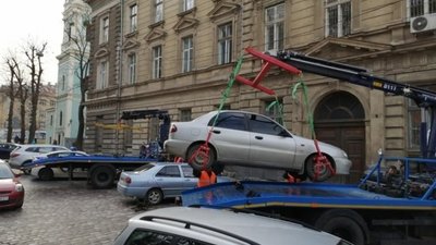 За 2025 рік у Львові оштрафували водіїв за паркування на понад 100 млн грн