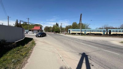 На Львівщині зійшов з рейок електропоїзд Львів–Мостиська (ФОТО)