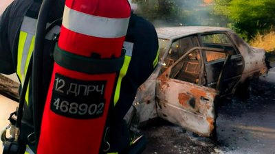 У Львівській області згорів автомобіль