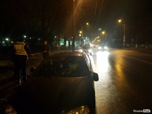 У Луцьку автівка збила двох дітей (фото)