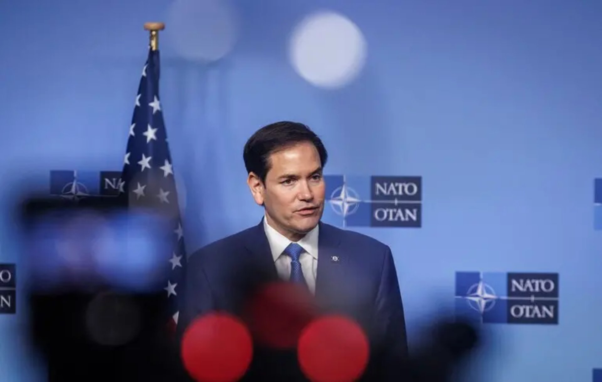 Держсекретар США скасував поїздку на переговори, тому що Зеленський відкинув основну пропозицію американського "мирного плану"