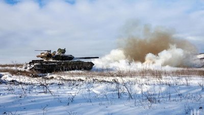 Погода в Україні погіршила пересування техніки на фронті