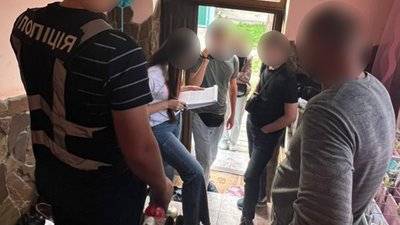 У Львові батько «продав» доньку з інвалідністю військовозобов’язаному за 200 тисяч гривень