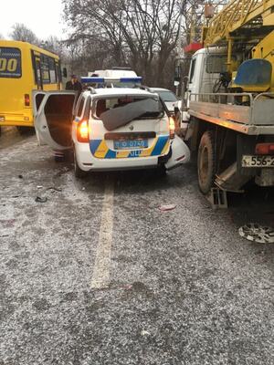 У Львові сталася ДТП з участю авто поліції: є травмовані (фото) ОНОВЛЕНО