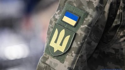 На Чернігівщині військовозобов’язаний вистрибнув із мікроавтобуса ТЦК