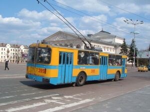 Жахливий випадок у Чернігові: 11-річну дитину вдарило струмом у тролейбусі