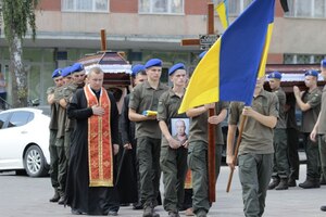 Львів попрощався з Героями Володимиром Зелінським та Остапом Савкою (ФОТО, ВІДЕО)