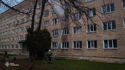 На Львівщині горів гуртожиток