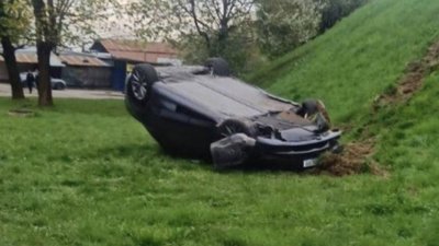 У Львові перекинувся автомобіль