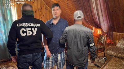 Правоохоронці затримали юнака, який передав росіянам дані для ударів по Хмельницькому