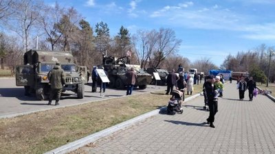 На росії люк від "трофейного" українського БТР вбив 4-річного хлопчика (ФОТО/ВІДЕО)