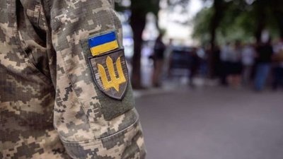 Володимир Зеленський підписав закон про службу в ЗСУ після 60 років